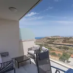 Stunning 3Br Home In Gozo With Access To Pool By 360 Estates